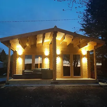 Bishy Barnabees Country Lodge With Hot Tub Swaffham Exterior photo