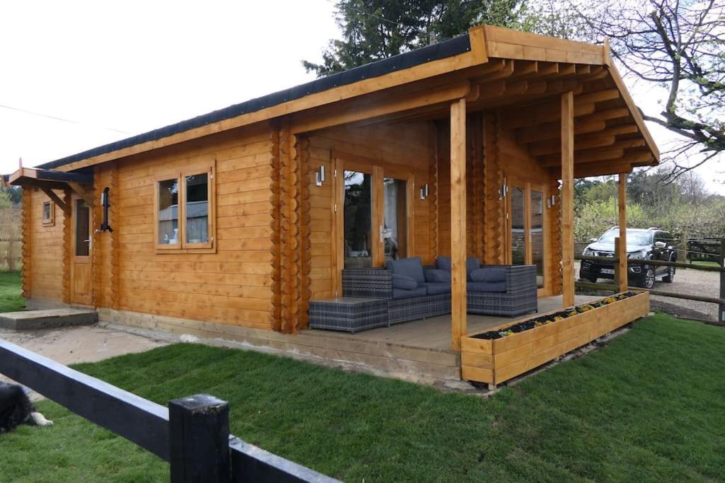 Bishy Barnabees Country With Hot Tub * Swaffham