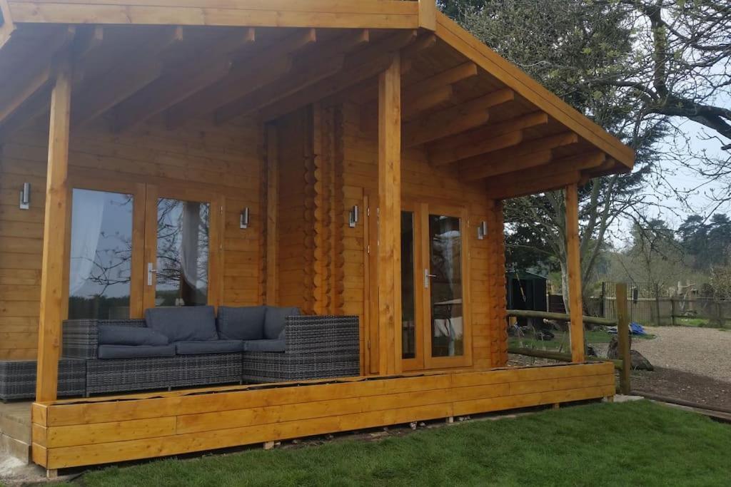 Bishy Barnabees Country With Hot Tub * Swaffham